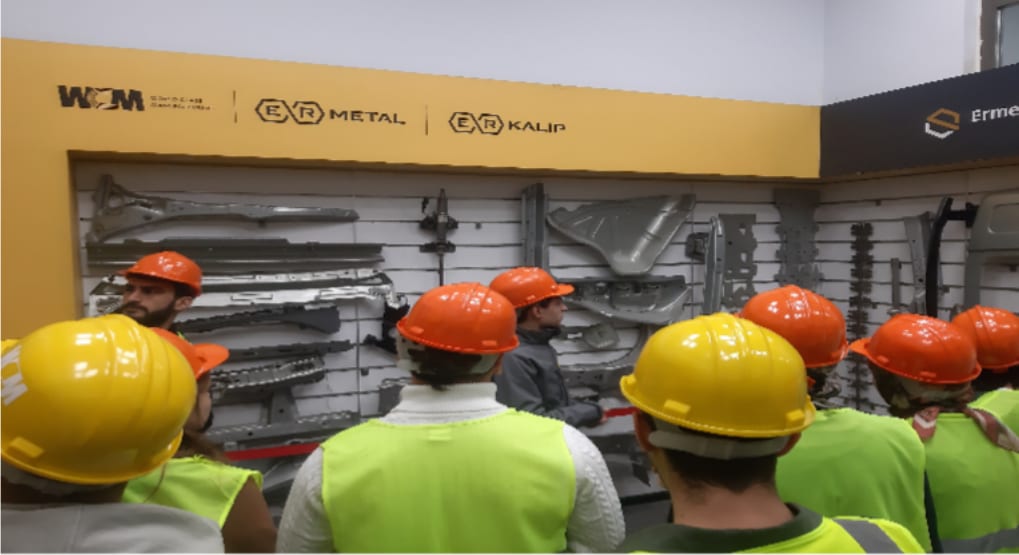 ERMETAL teknik gezimizde üretim hattında
