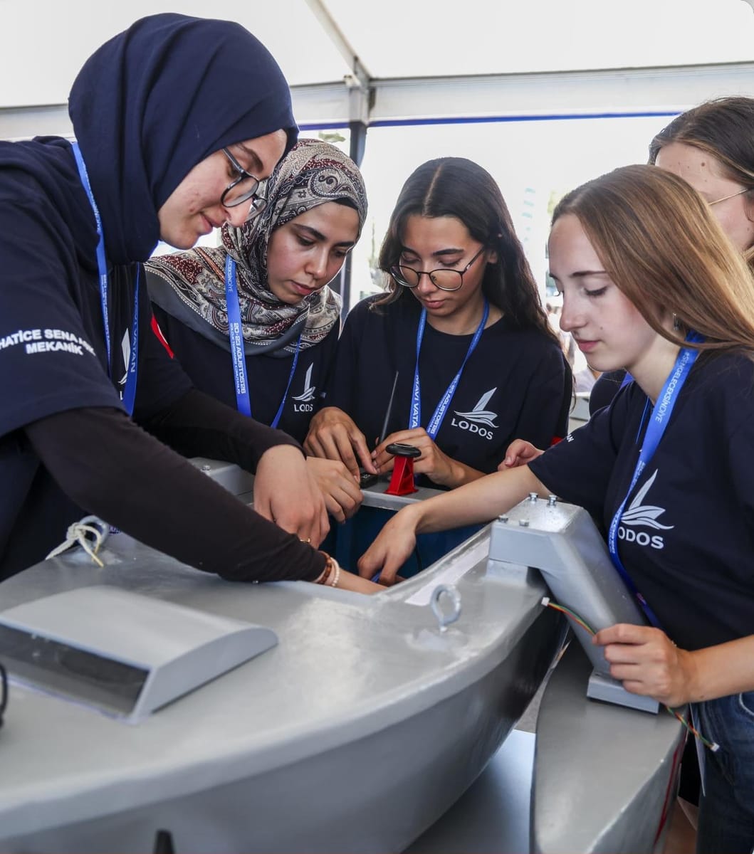 LODOS ekibimiz TEKNOFEST yarışma çadırında